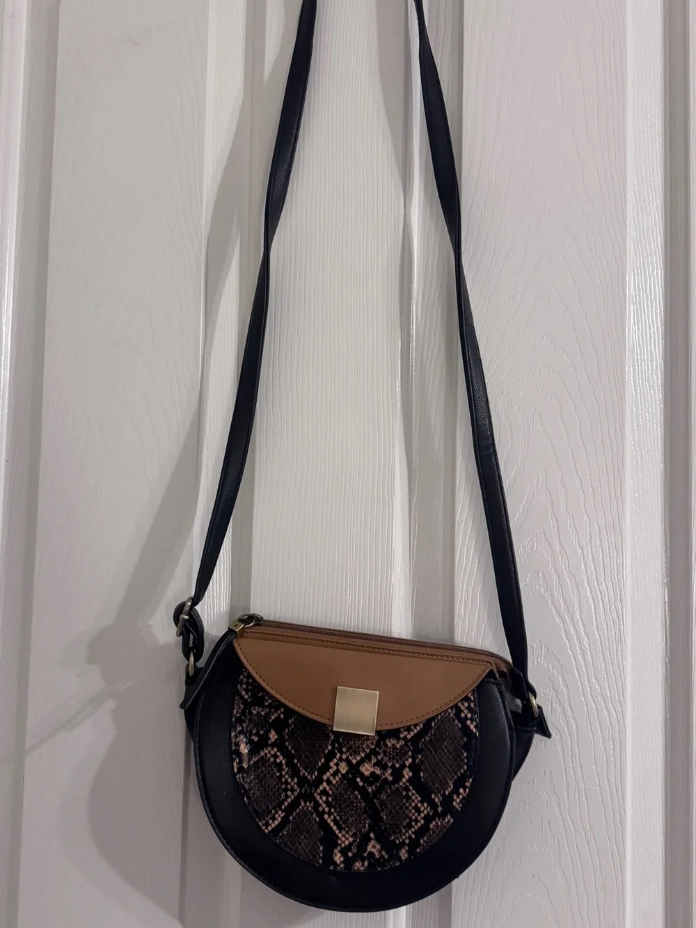 Women’s Half-Moon Crossbody Bag in Tan, Black & Snake Print